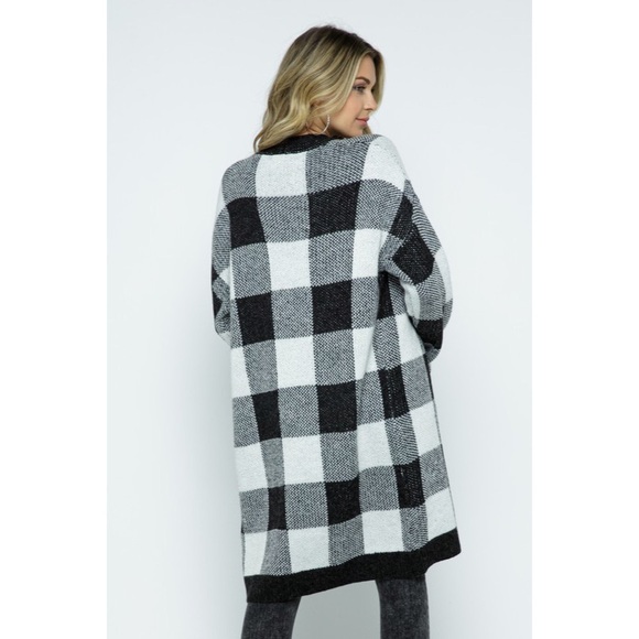 ASPEN CHECKERED CARDIGAN - Picture 7 of 9